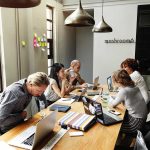 Les 5 compétences essentielles pour réussir dans le monde professionnel d’aujourd’hui